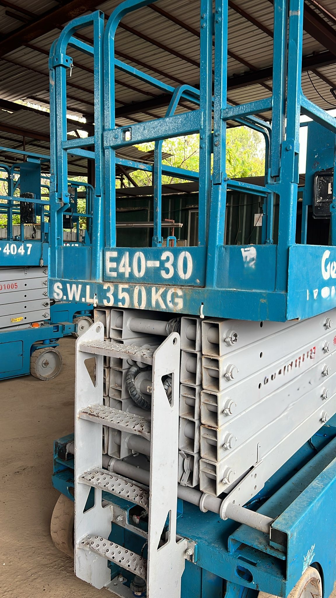 Sold - Scissor Lift - View 2